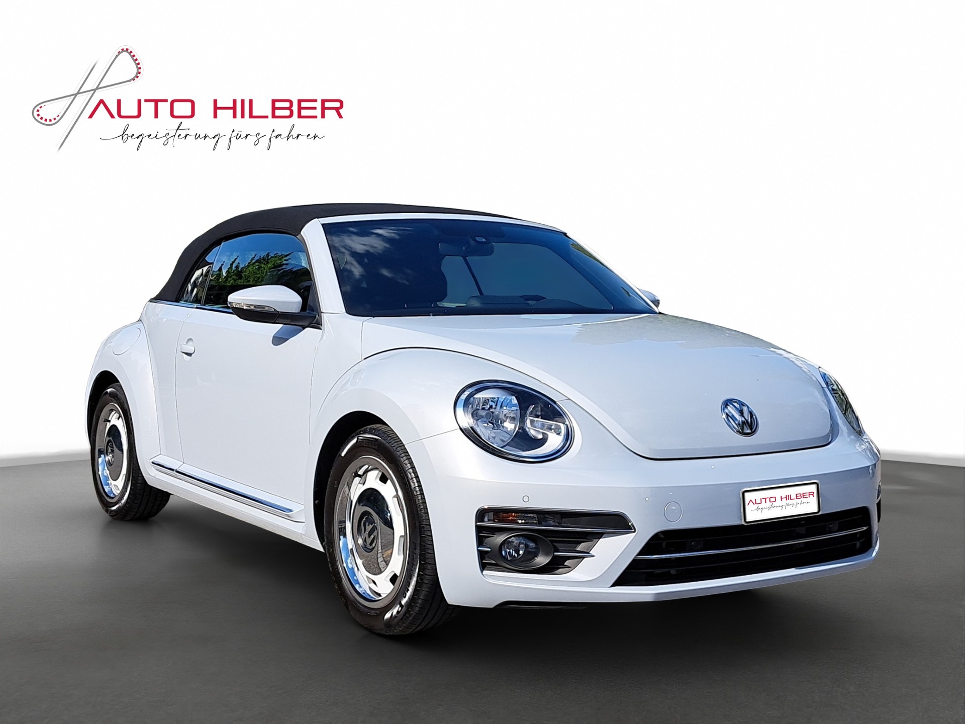 VW Beetle Cabriolet 1.2 TSI BMT-image-13