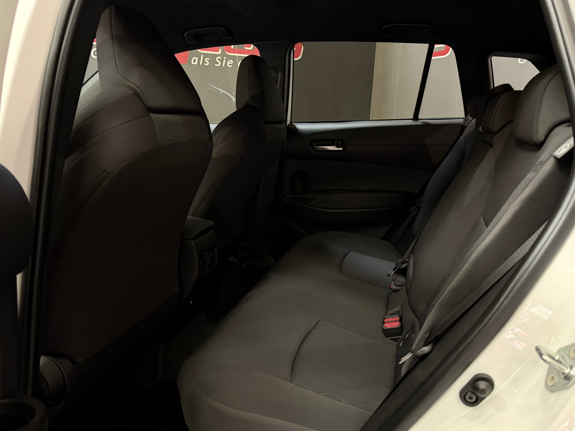 TOYOTA Corolla Cross 2.0 Trend e-CVT-image-15