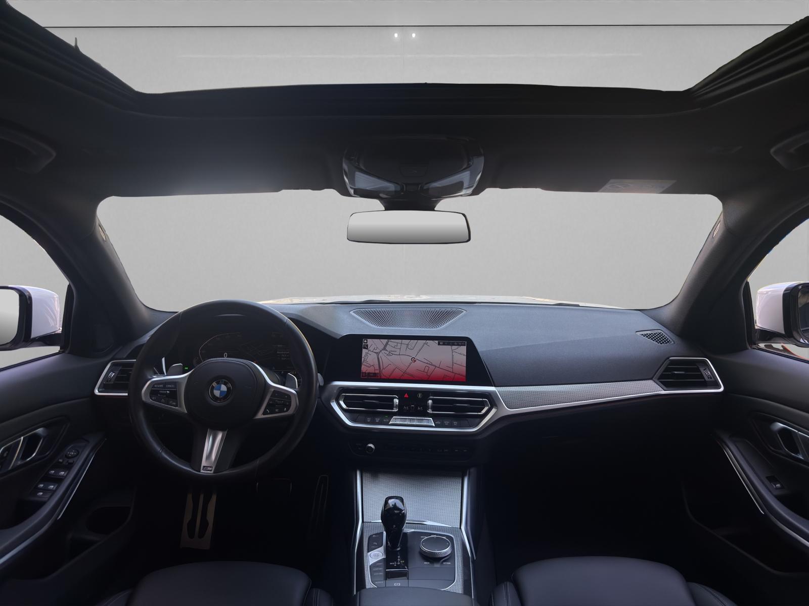 BMW 330i xDrive Steptronic M Sport-image-6