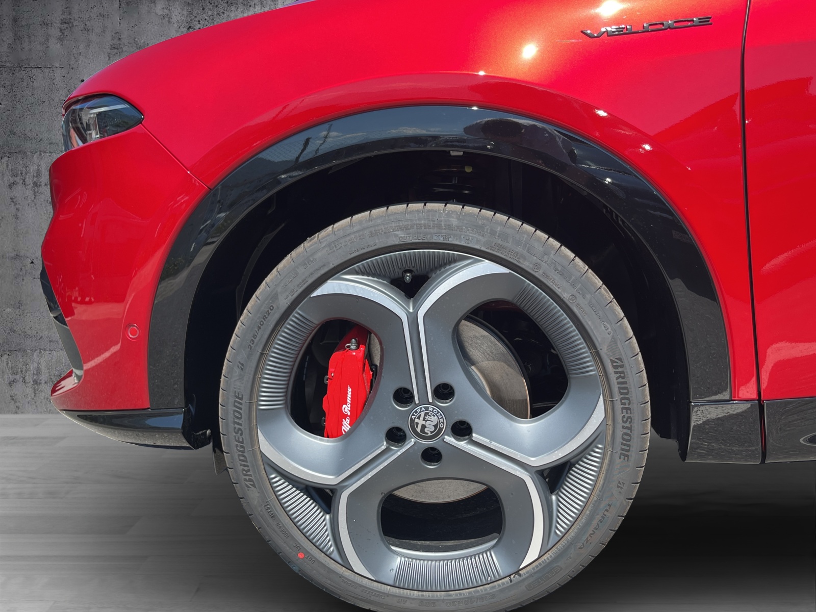 ALFA ROMEO Tonale 1.3 Plug-in Hybrid Veloce Q4-image-14