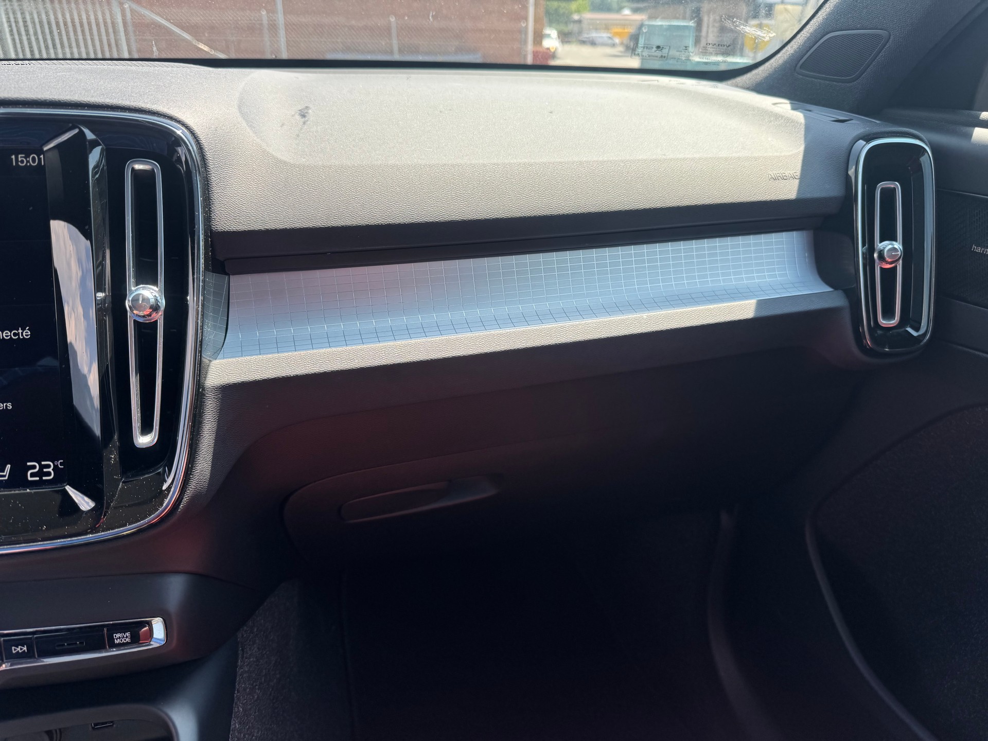 VOLVO XC40 D3 Momentum Geartronic-image-23