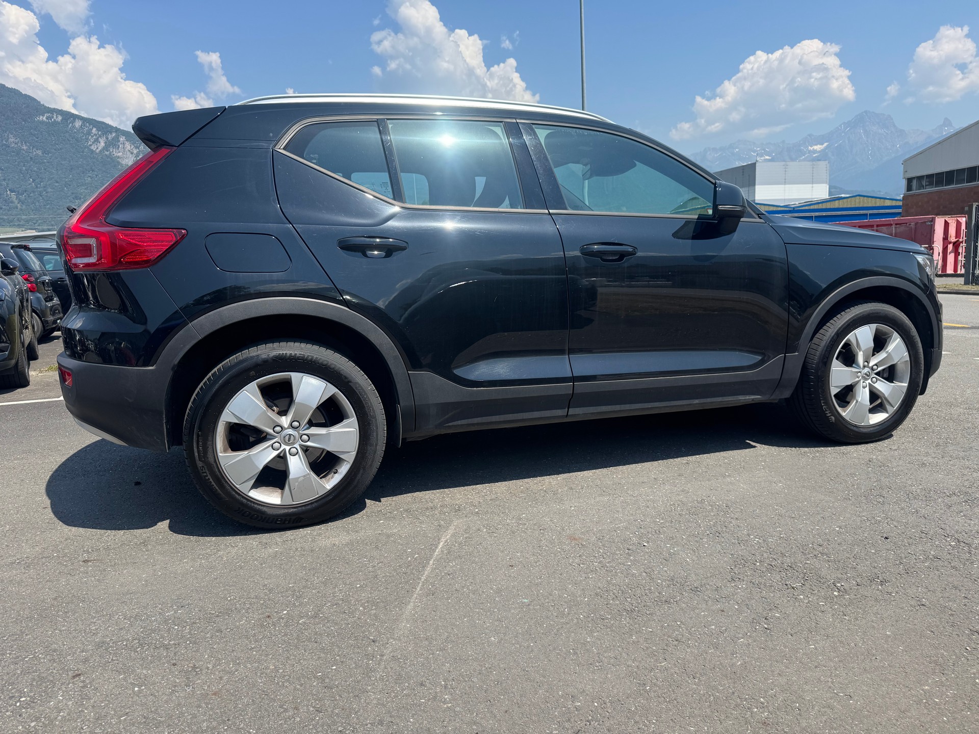 VOLVO XC40 D3 Momentum Geartronic-image-6