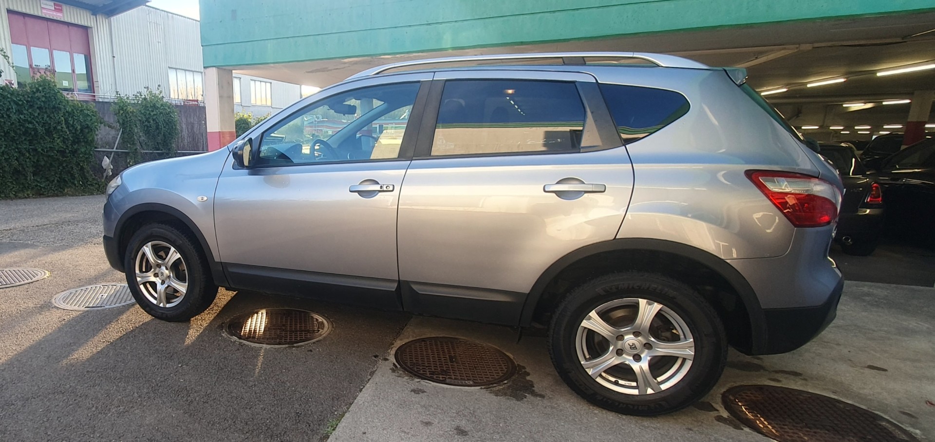 NISSAN QASHQAI-image-3
