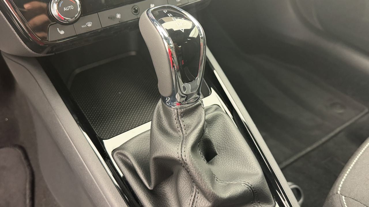 SKODA Kamiq 1.5 TSI Monte Carlo DSG-image-10