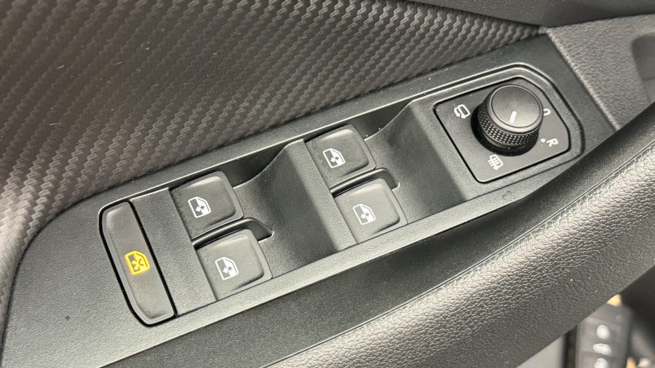 SKODA Kamiq 1.5 TSI Monte Carlo DSG-image-8