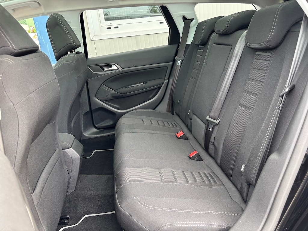 PEUGEOT 308 SW 1.6 THP Allure-image-13