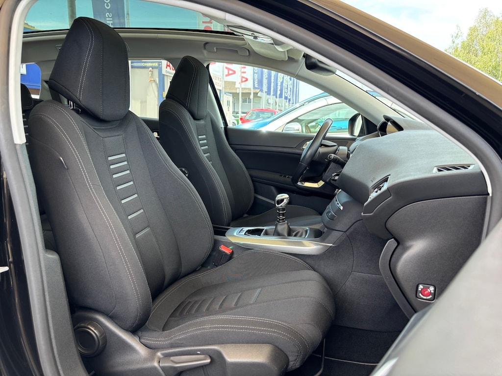 PEUGEOT 308 SW 1.6 THP Allure-image-8