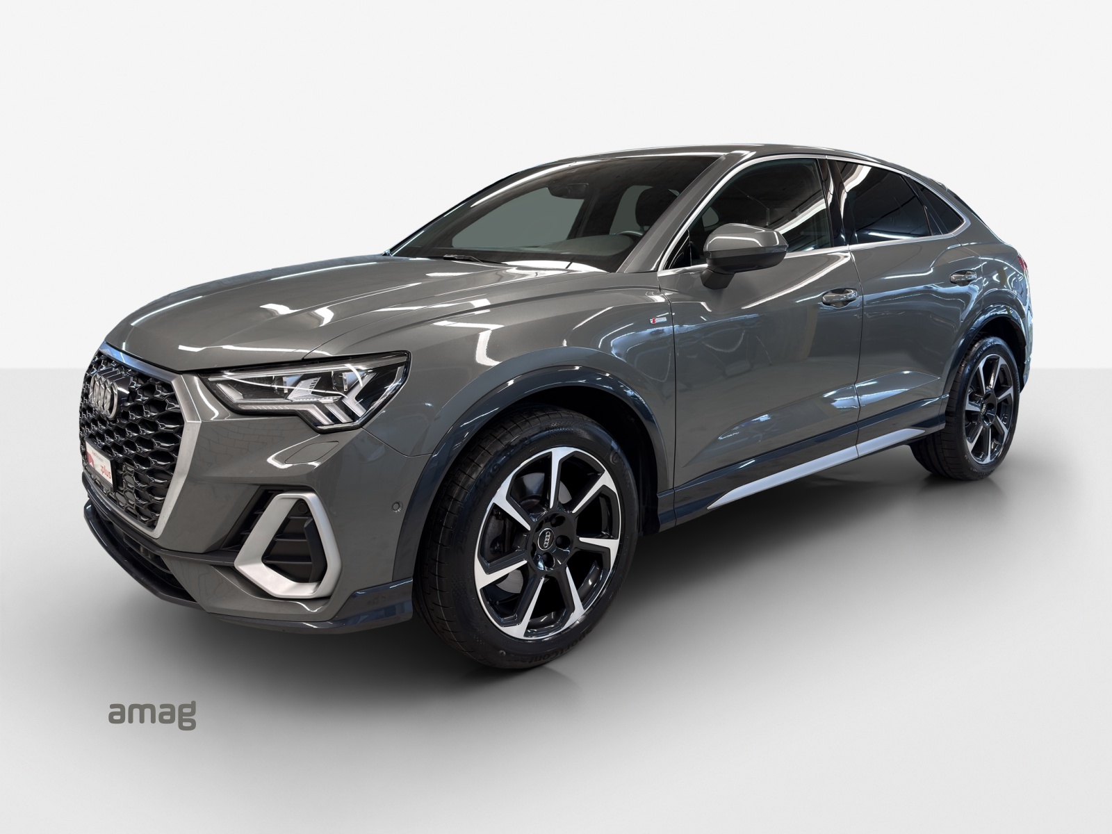 AUDI Q3 Sportback 45 TFSI S line quattro S-tronic-image-0