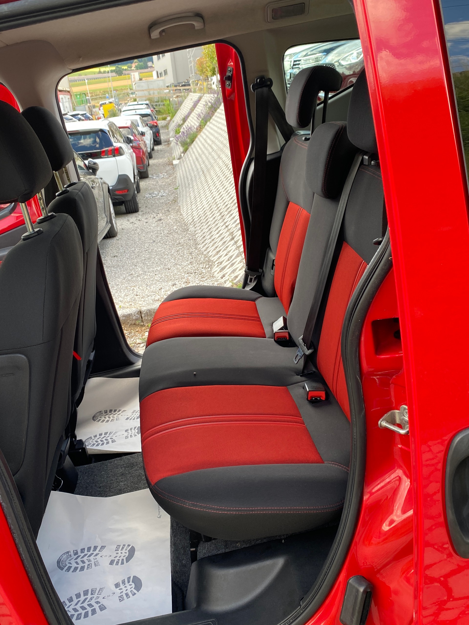 FIAT Qubo 1.3 JTD Dynamic Dualogic-image-5