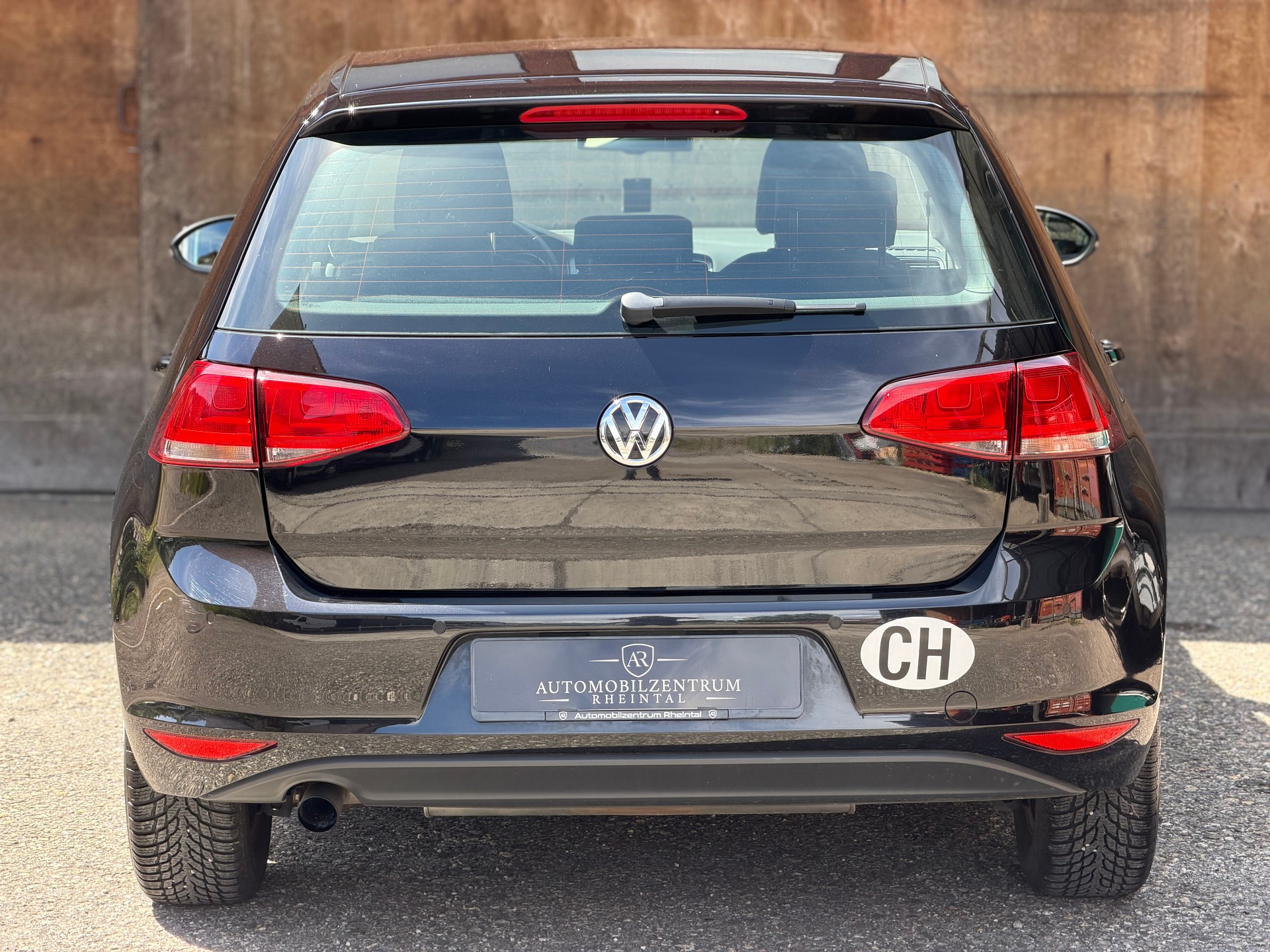 VW Golf 1.2 TSI Trendline-image-5