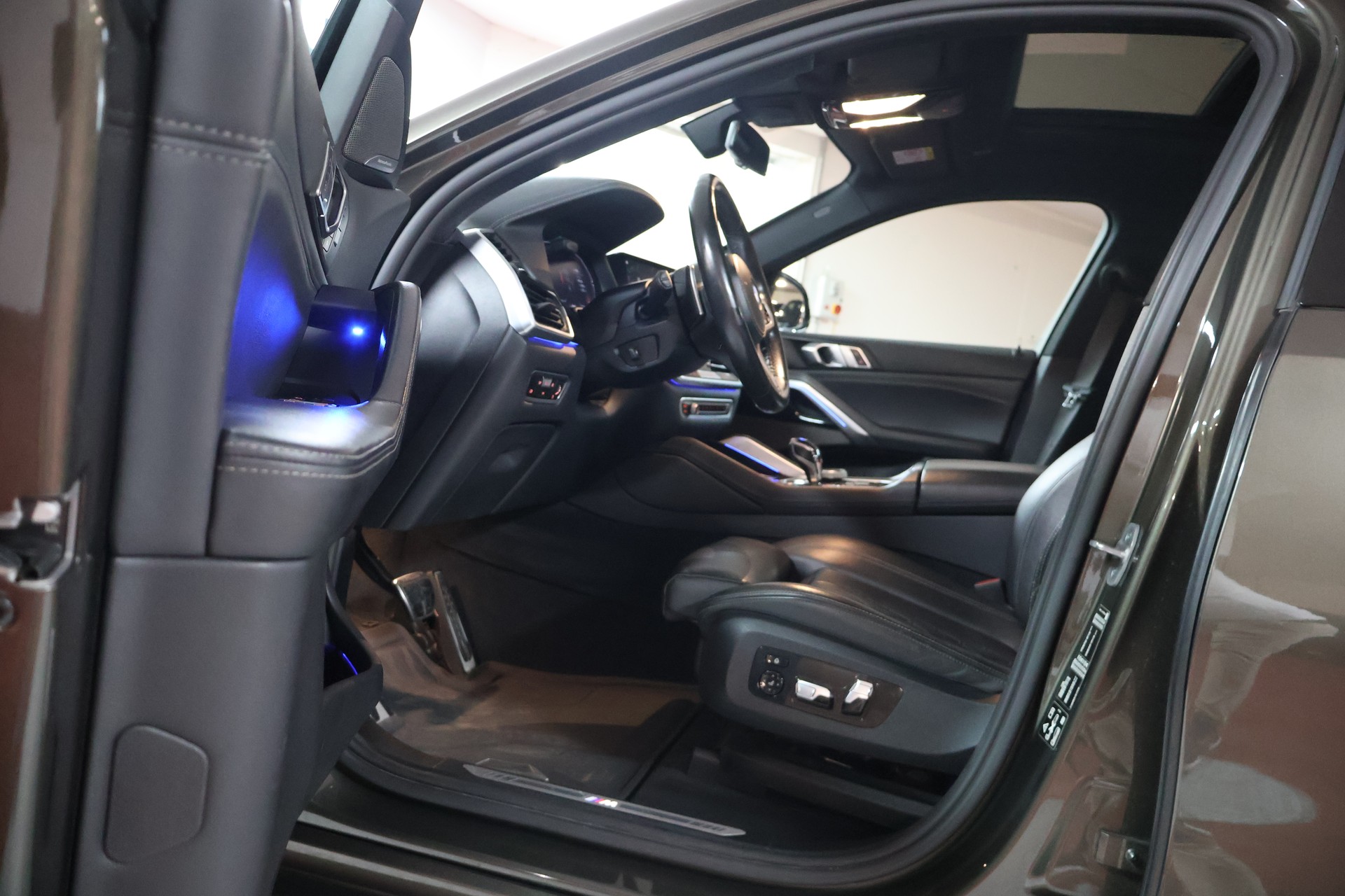 BMW X6 xDrive 48V 30d M Sport Steptronic-image-5