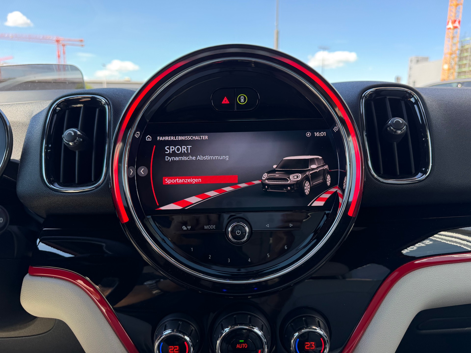MINI Countryman John Cooper Works ALL4 Steptronic-image-25