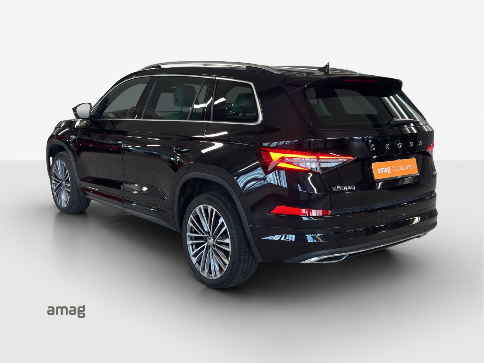 SKODA Kodiaq 2.0 TSI 4x4 L&K-image-2