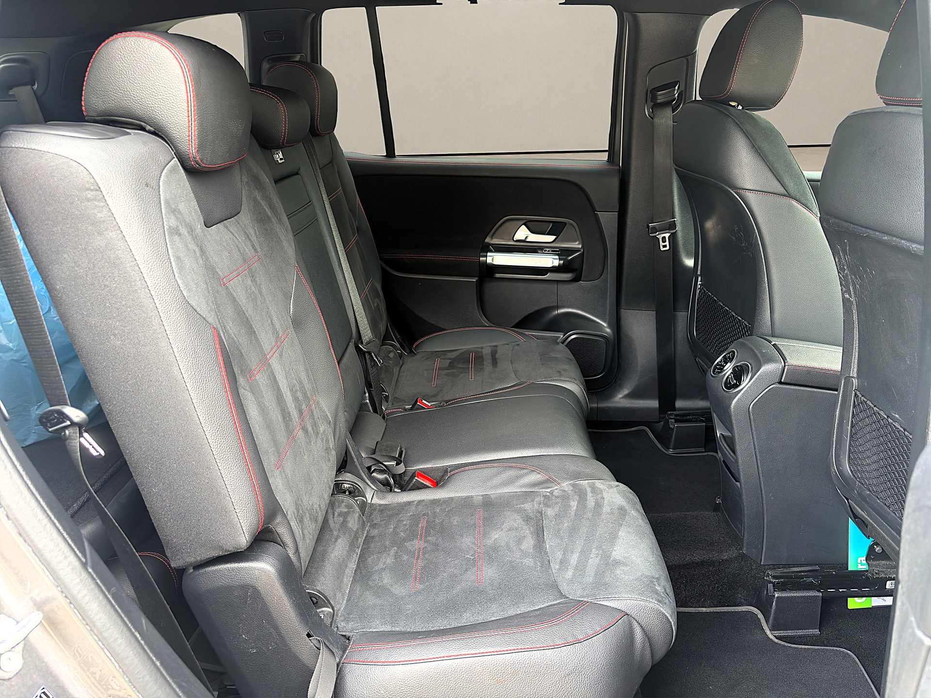MERCEDES-BENZ GLB 200 4Matic❗AMG Line❗8G-Tronic ✅CH-Fahrzeug & 7 Sitzplätze✅-image-14