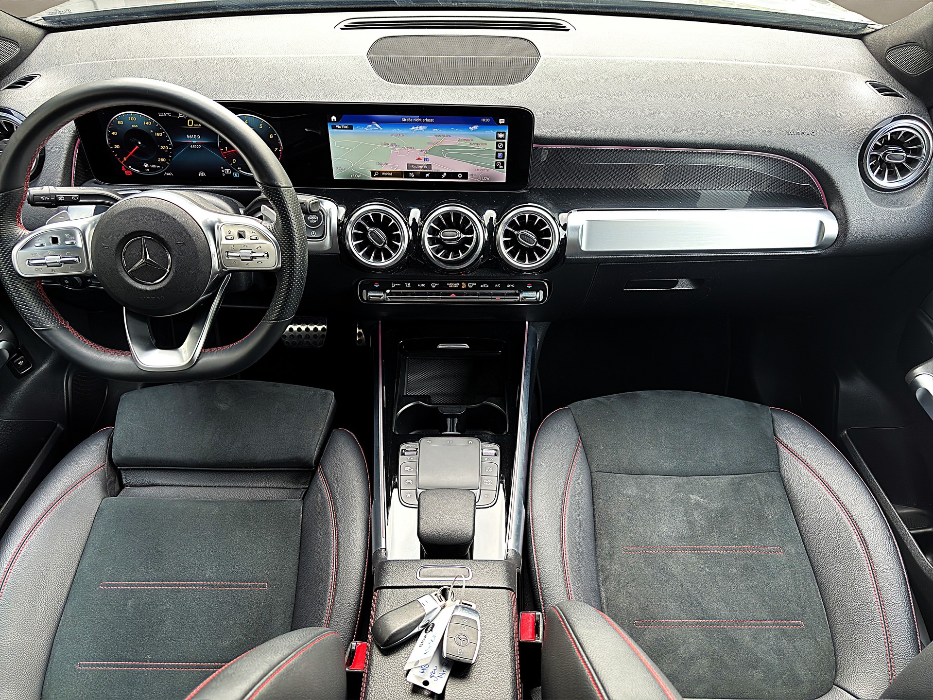 MERCEDES-BENZ GLB 200 4Matic❗AMG Line❗8G-Tronic ✅CH-Fahrzeug & 7 Sitzplätze✅-image-7