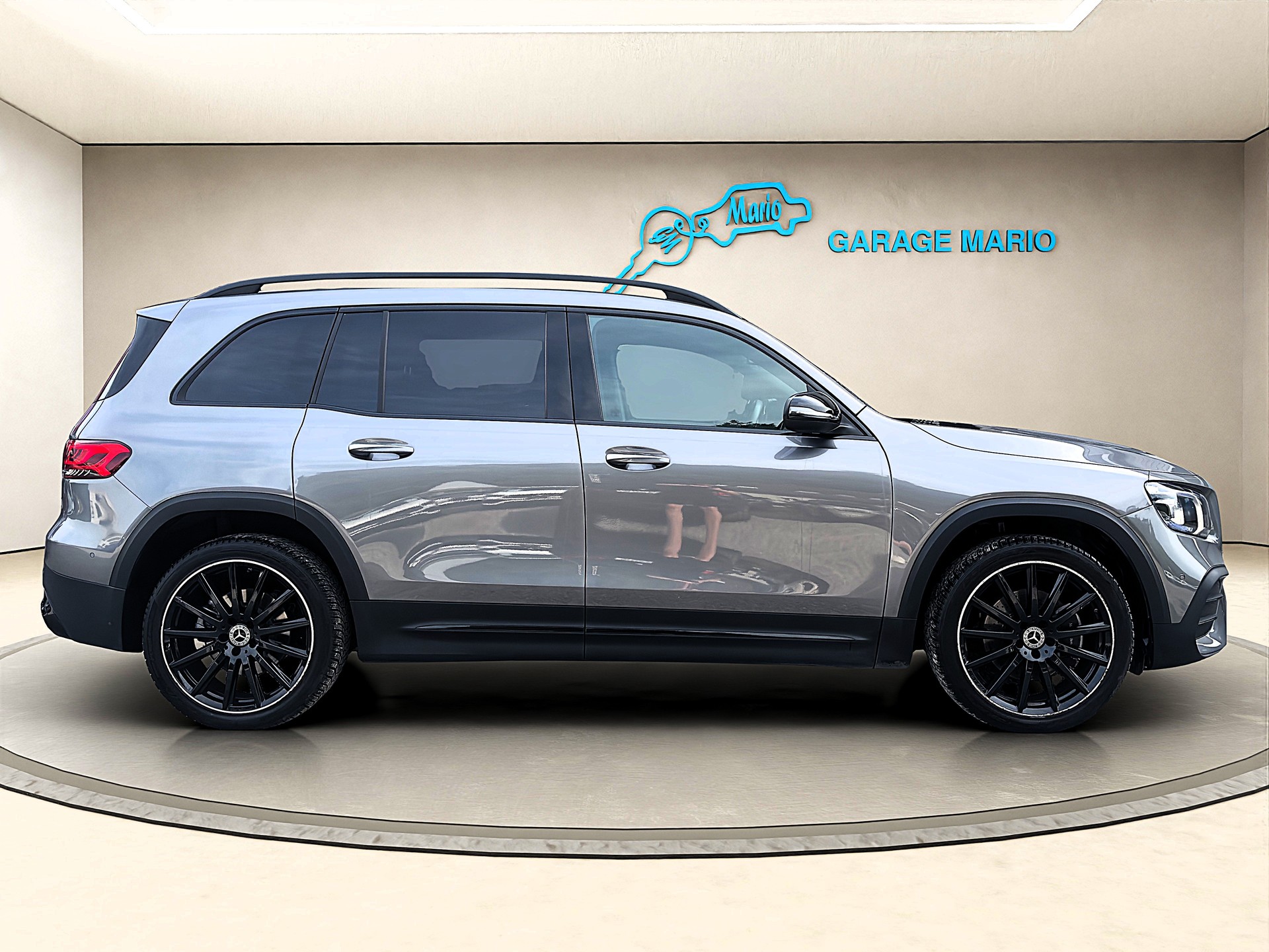 MERCEDES-BENZ GLB 200 4Matic❗AMG Line❗8G-Tronic ✅CH-Fahrzeug & 7 Sitzplätze✅-image-3