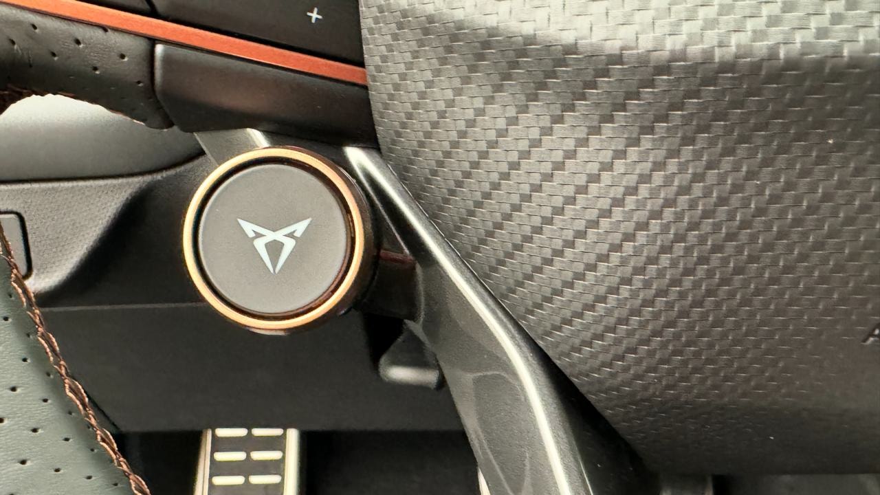 CUPRA Terramar 1.5 eHybrid DSG VZ-image-9