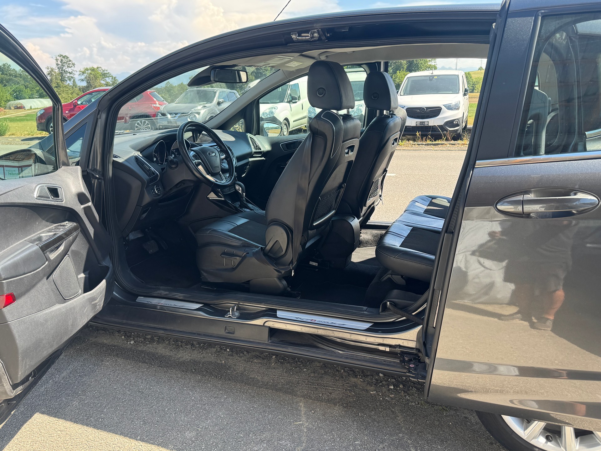 FORD B-Max 1.6 Ti-VCT Titanium PowerShift-image-8