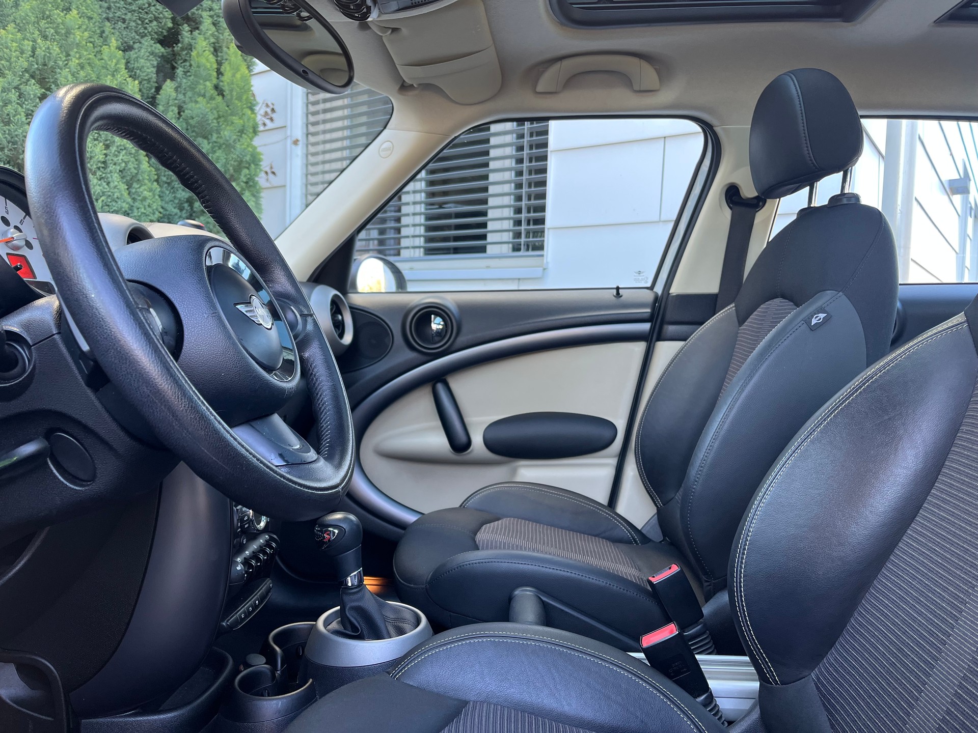 MINI Countryman Cooper S ALL4 Steptronic 4x4 *Top-Zustand*Automat*Servicegepflegt*-image-6