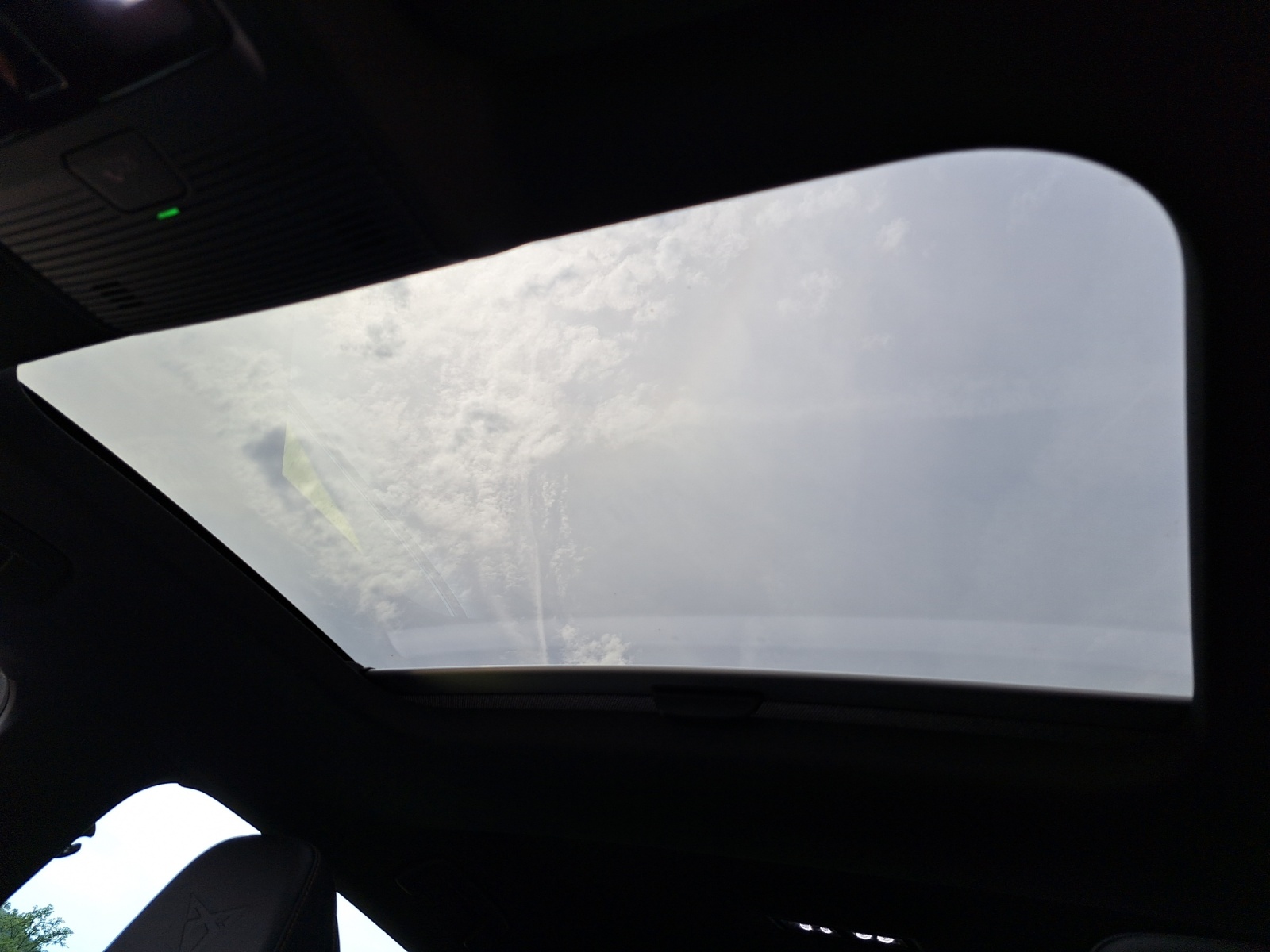 CUPRA LEON VZ 2.0 TSI DSG-image-19