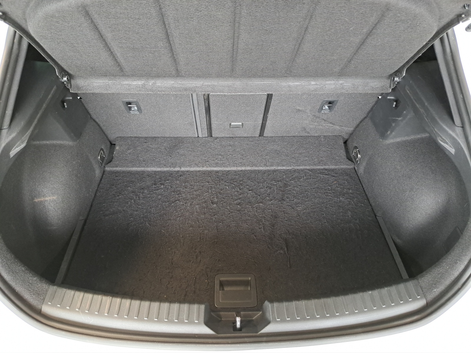 CUPRA LEON VZ 2.0 TSI DSG-image-16