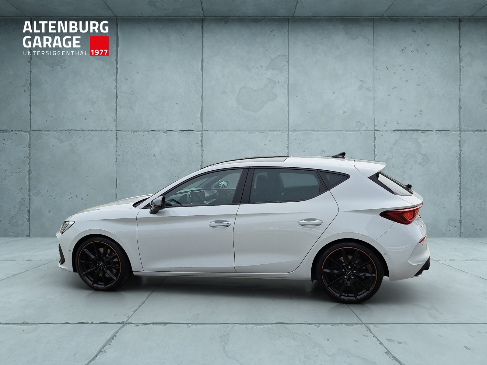 CUPRA LEON VZ 2.0 TSI DSG-image-1