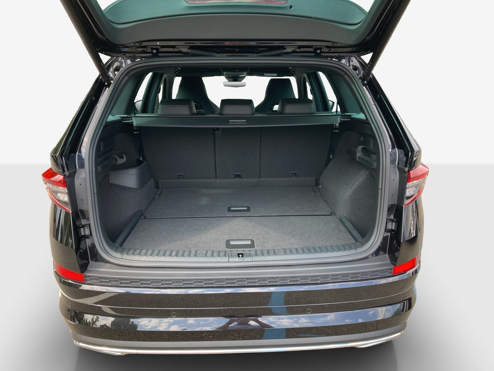SKODA Kodiaq 2.0 TSI 4x4 SportLine-image-12