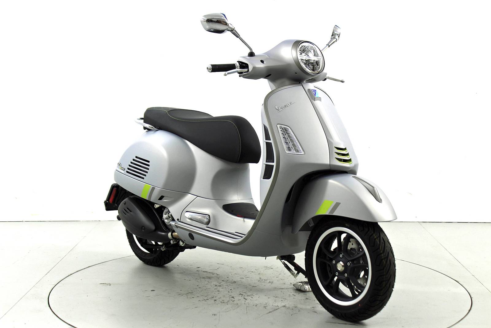PIAGGIO Vespa GTS 300 Super Tech ABS-showroom-element-1