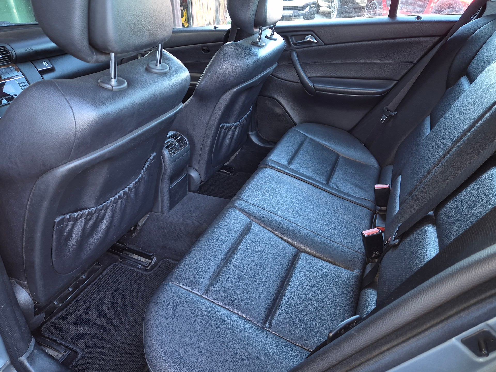 MERCEDES-BENZ C 200 Kompressor Avantgarde-image-16