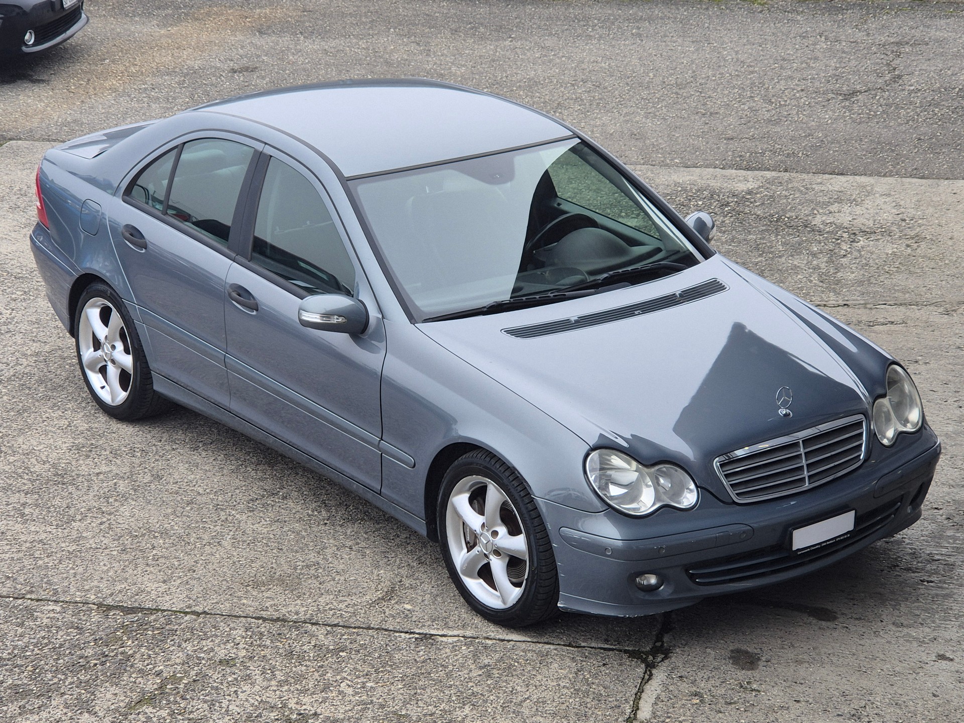 MERCEDES-BENZ C 200 Kompressor Avantgarde-showroom-element-1