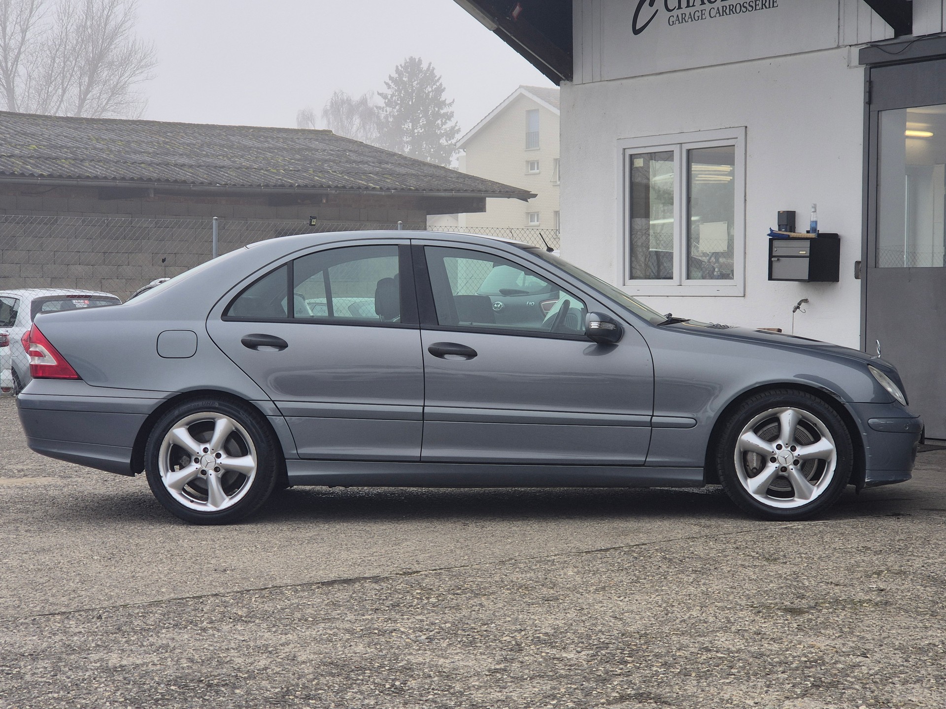 MERCEDES-BENZ C 200 Kompressor Avantgarde-image-4