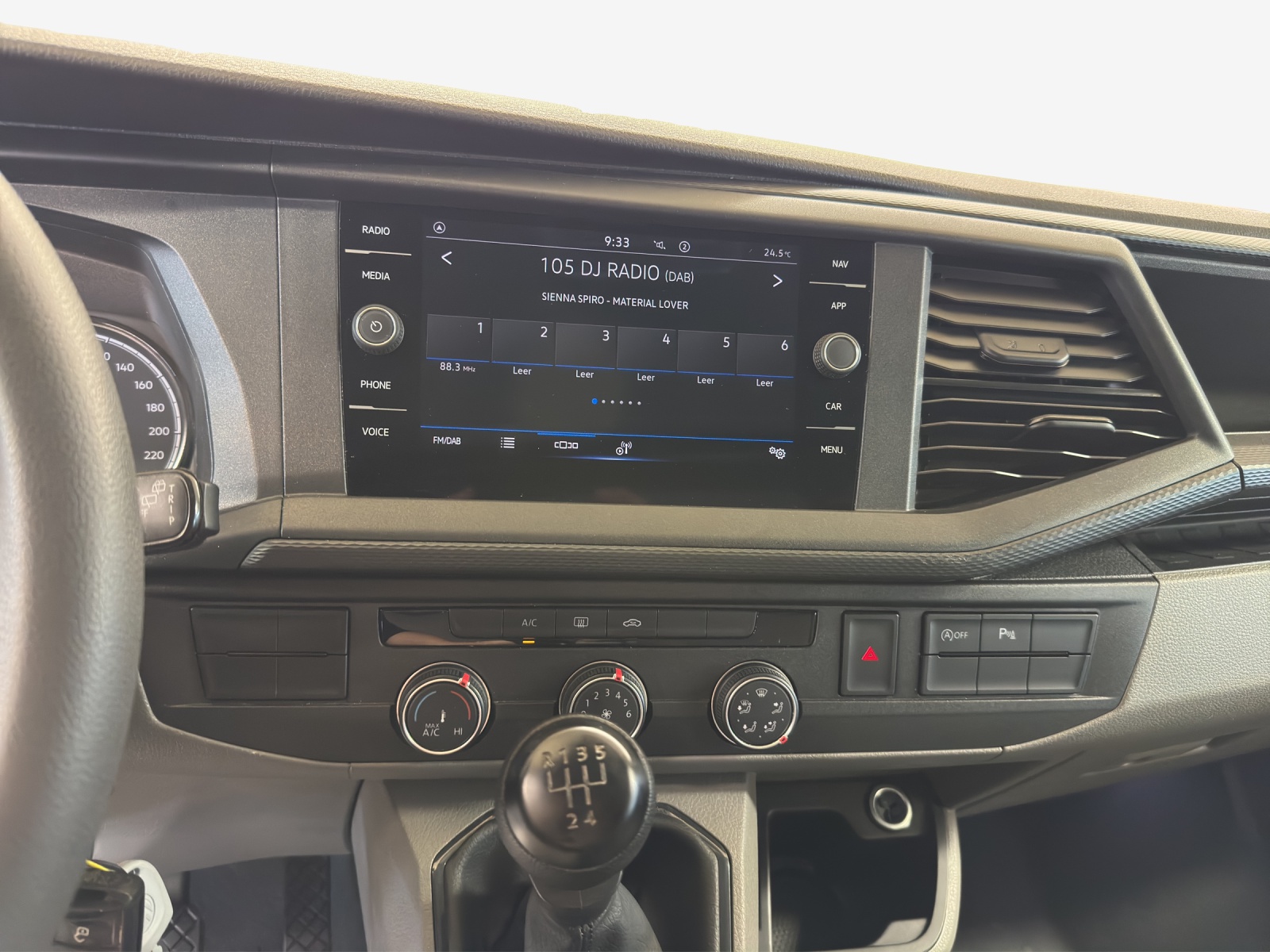 VW T6.1 2.0 TDI-image-10