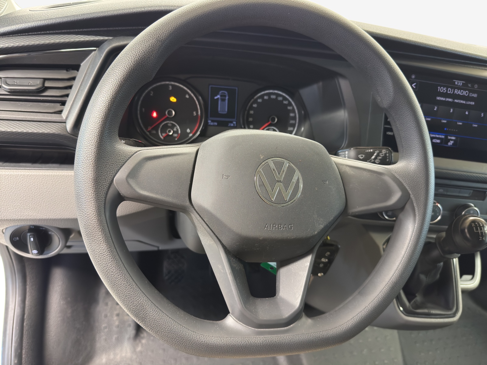 VW T6.1 2.0 TDI-image-9