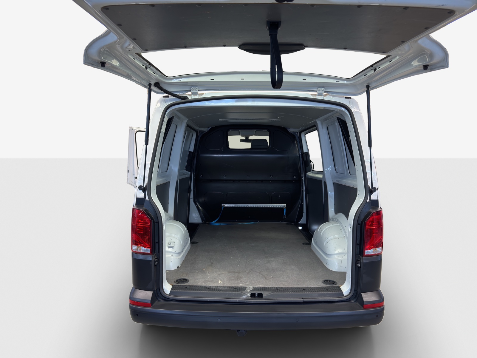 VW T6.1 2.0 TDI-image-12