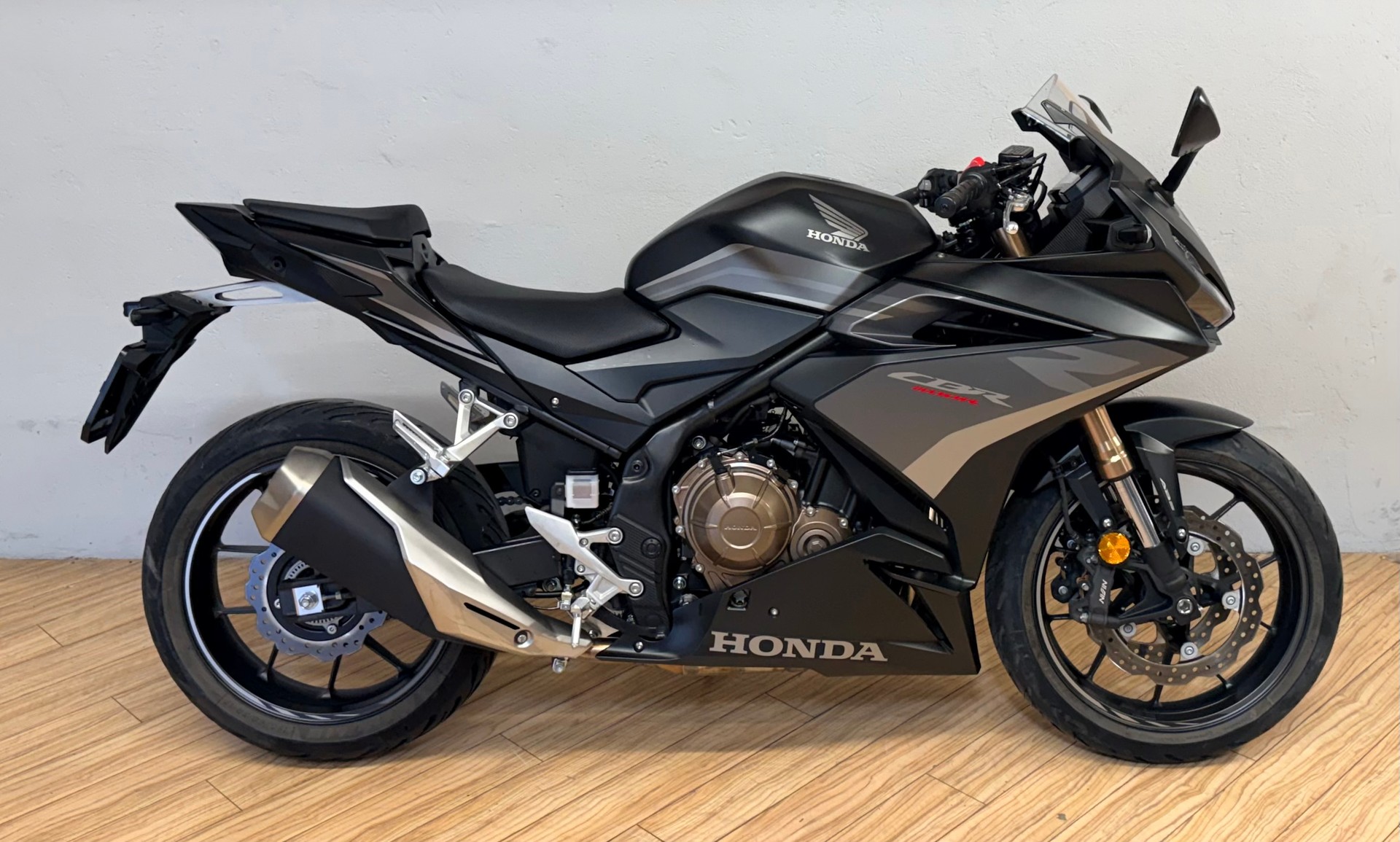 HONDA CBR 500 R (35kW)-showroom-element-1