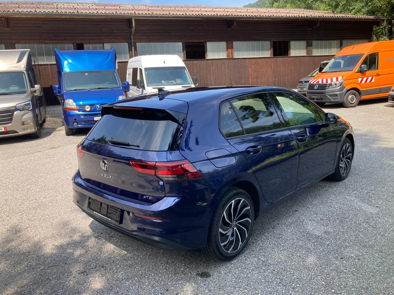 VW Golf 1.0 eTSI mHEV ACTLife DSG-image-5