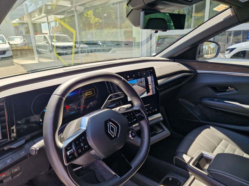 RENAULT Mégane-image-3