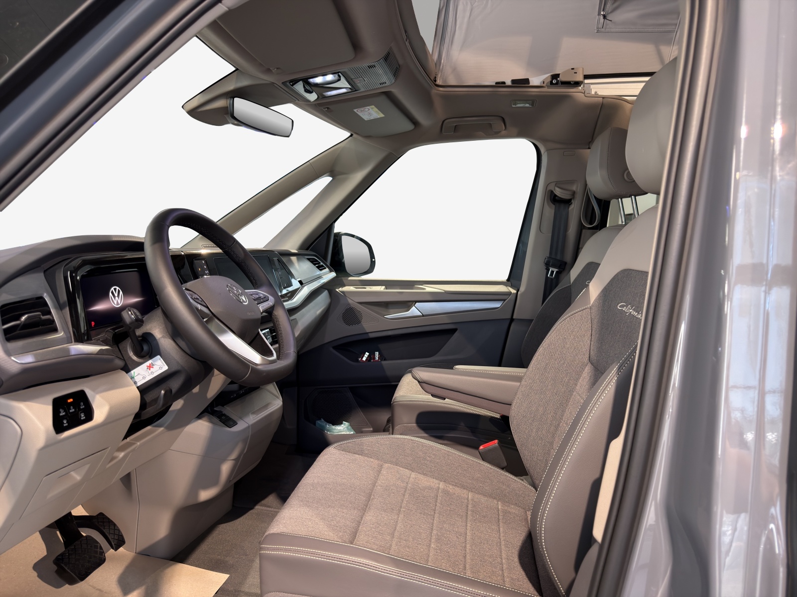 VW California eHybrid Ocean Liberty 4Motion-image-7