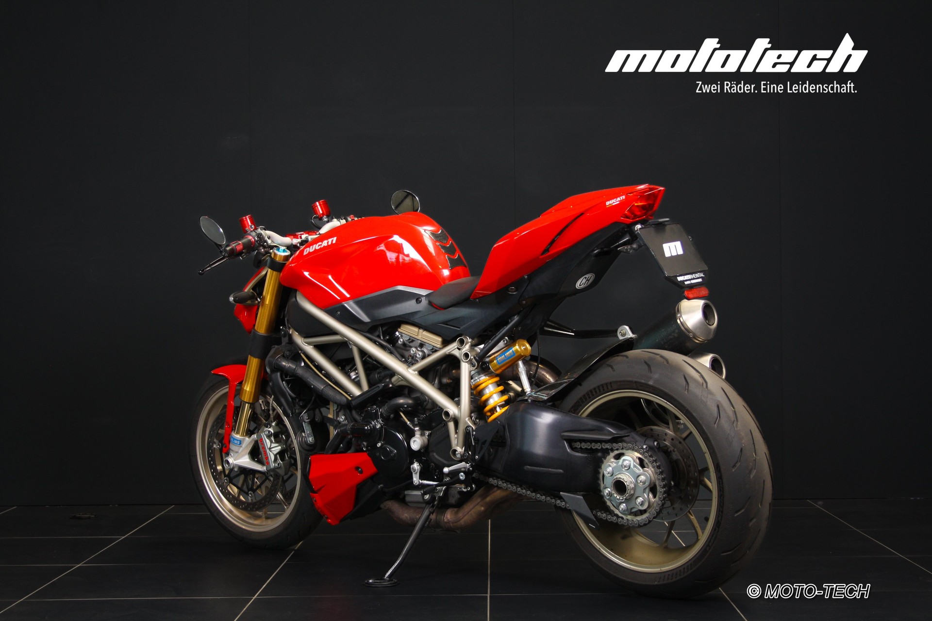 DUCATI Streetfighter 1099 S-showroom-element-3