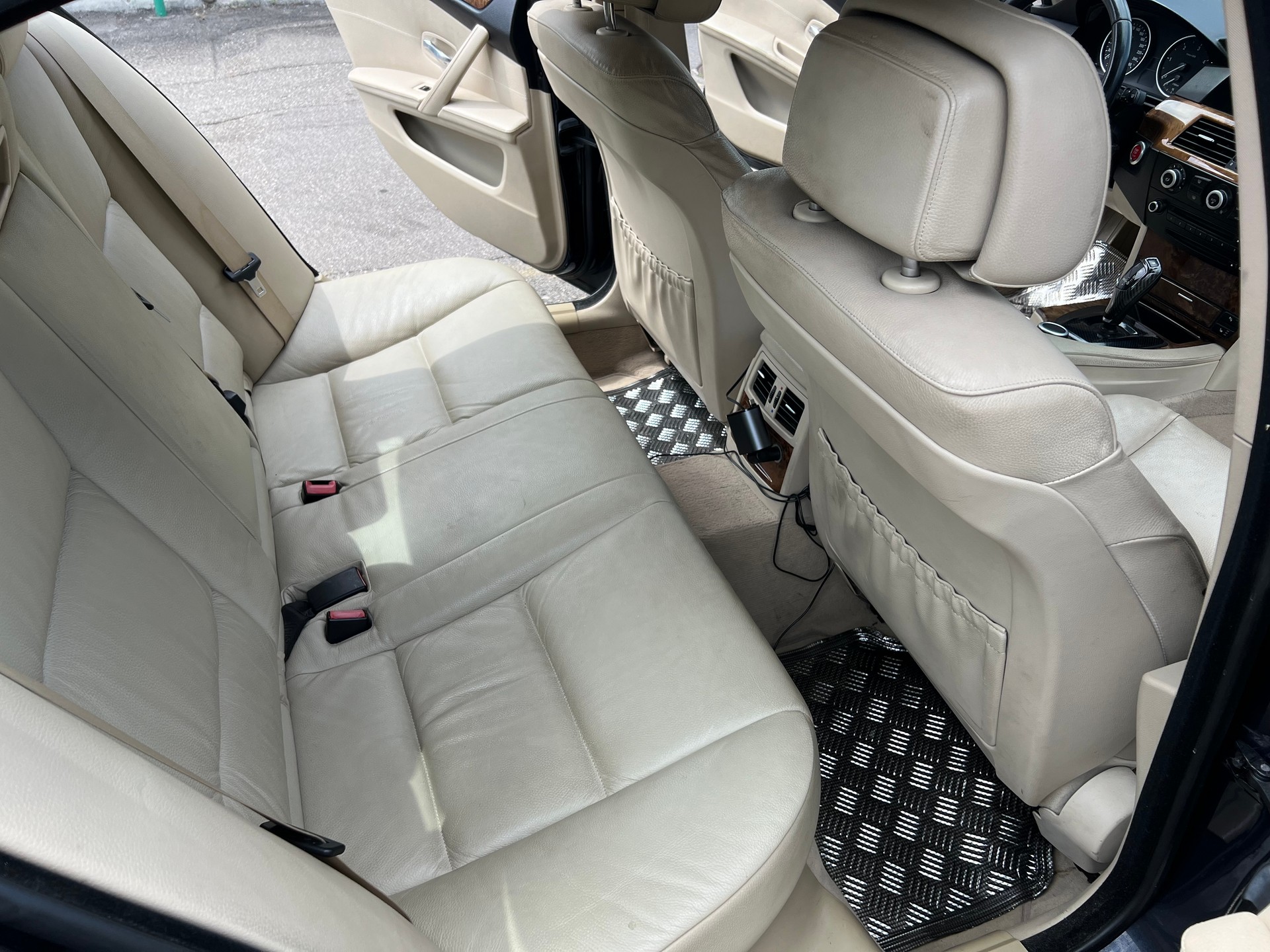 BMW 525d Steptronic-image-4