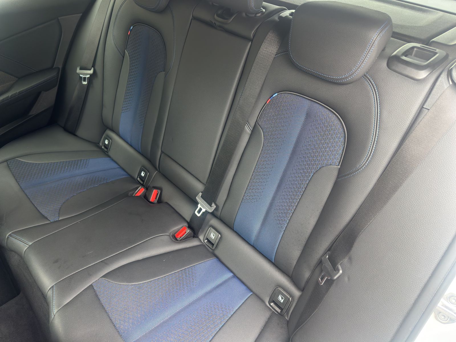 BMW 118i M Sport Steptronic-image-9