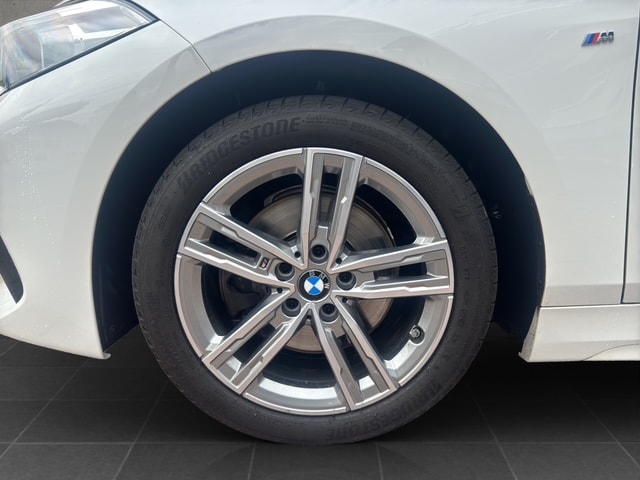 BMW 118i M Sport Steptronic-image-14