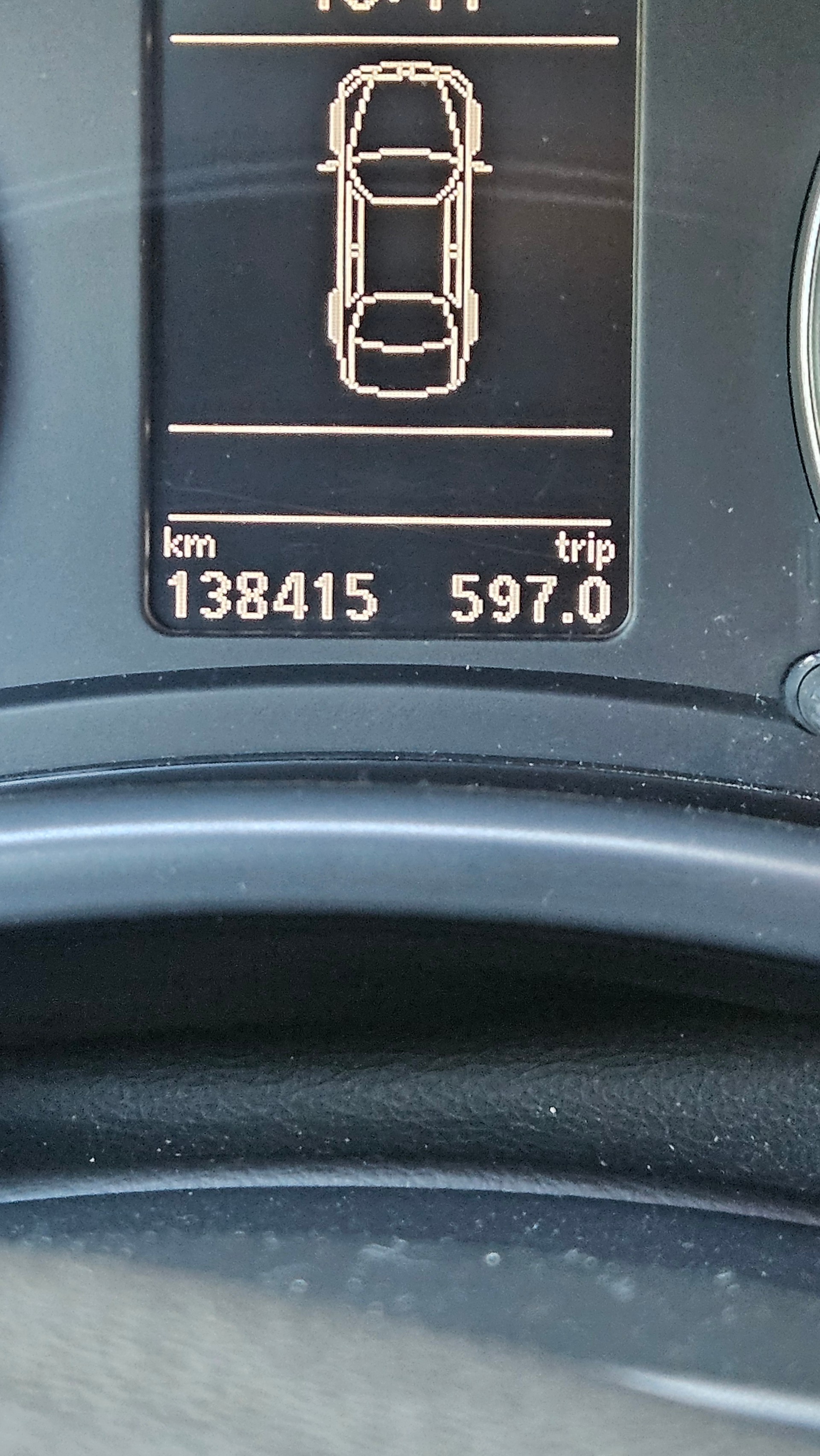 SKODA 2.0 TDI 170 DPF RS-image-9
