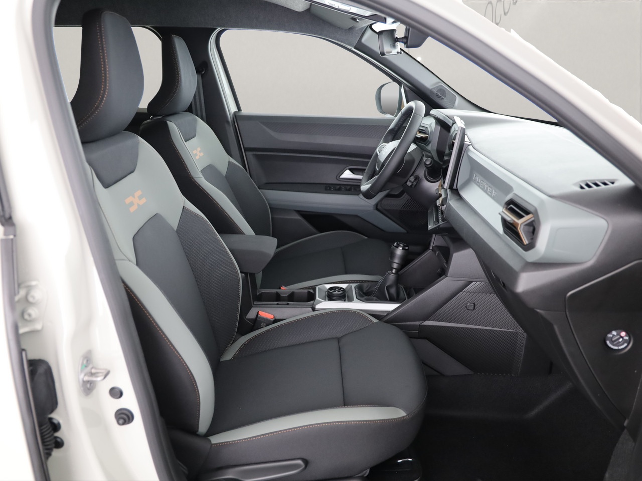 DACIA Duster 1.2 TCe Extreme 4WD-image-6