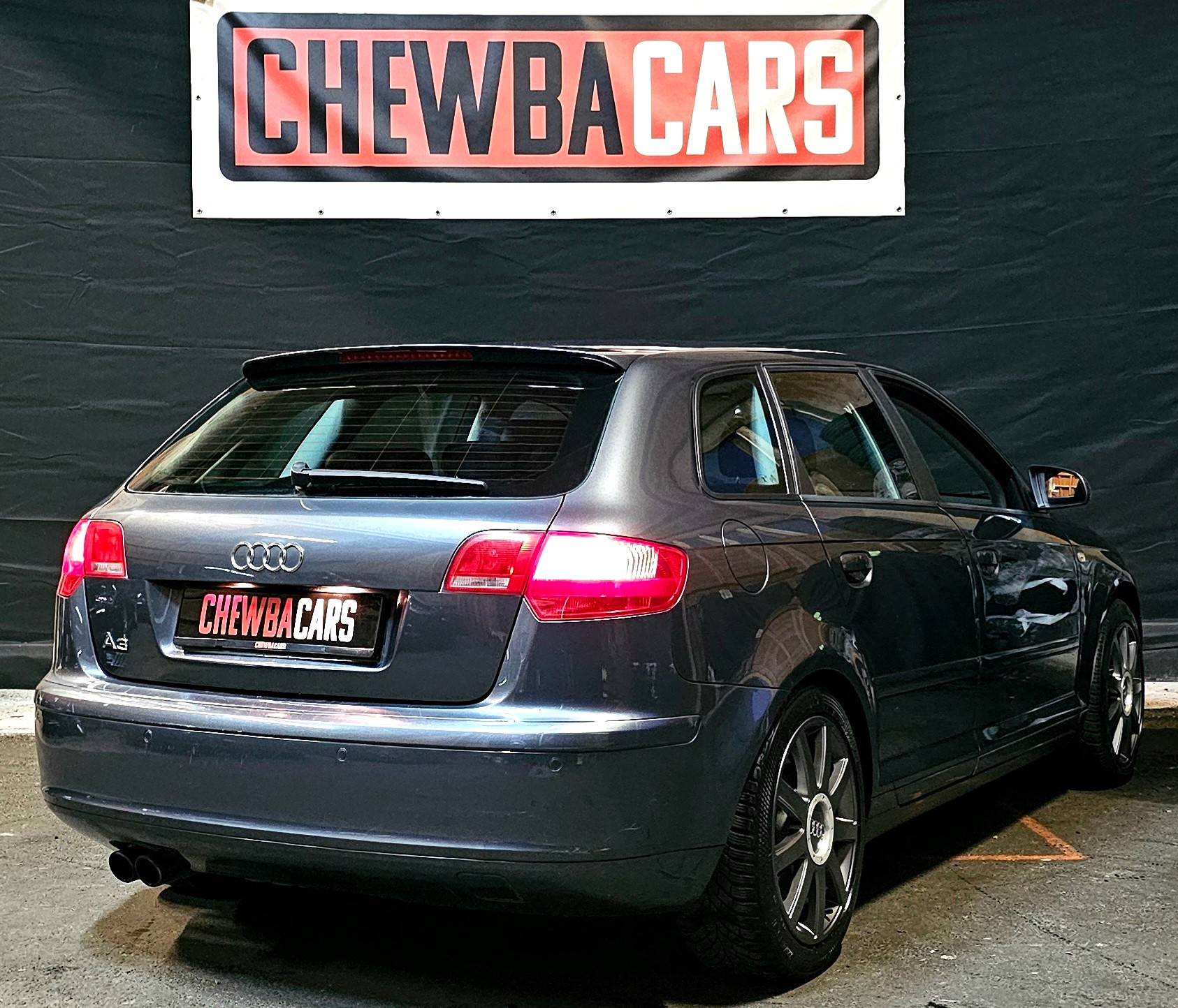 AUDI A3 Sportback 3.2 V6 Ambition quattro-image-8