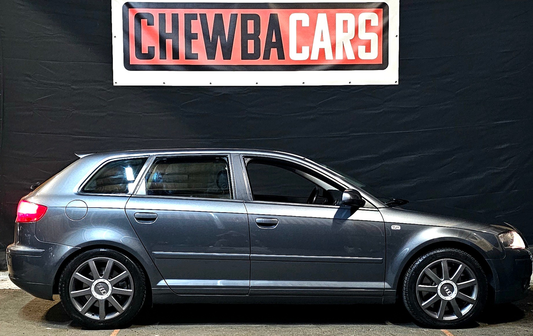 AUDI A3 Sportback 3.2 V6 Ambition quattro-image-4