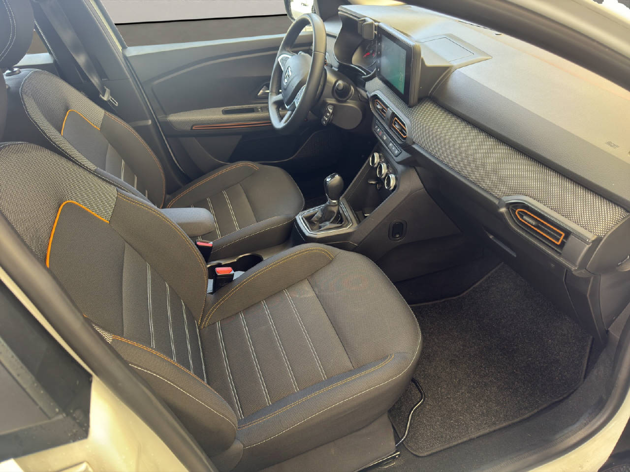 DACIA Sandero 1.0 TCe Stepway Comfort-image-12