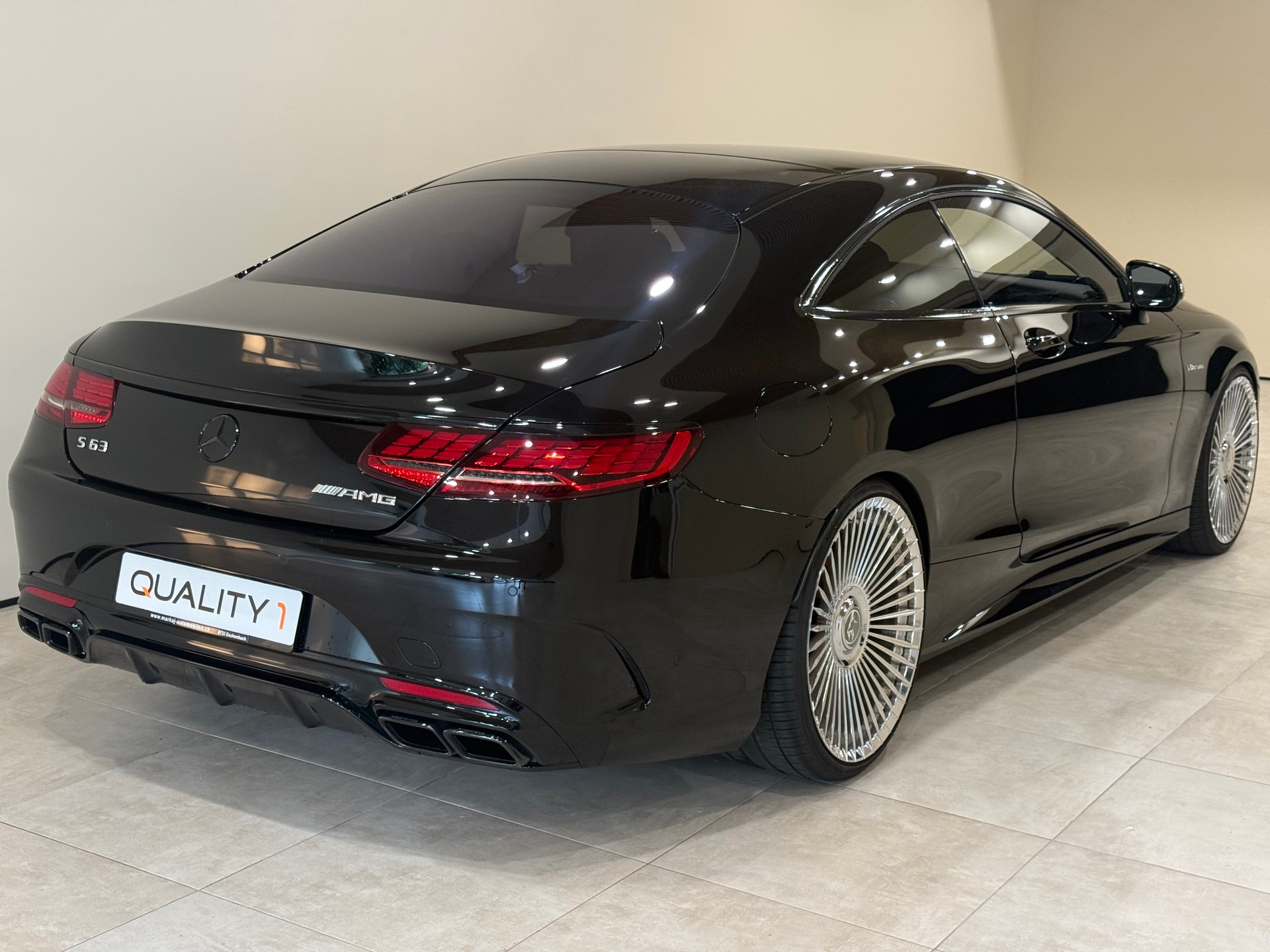 MERCEDES-BENZ S 63 AMG Coupé 4Matic Speedshift MCT-image-4