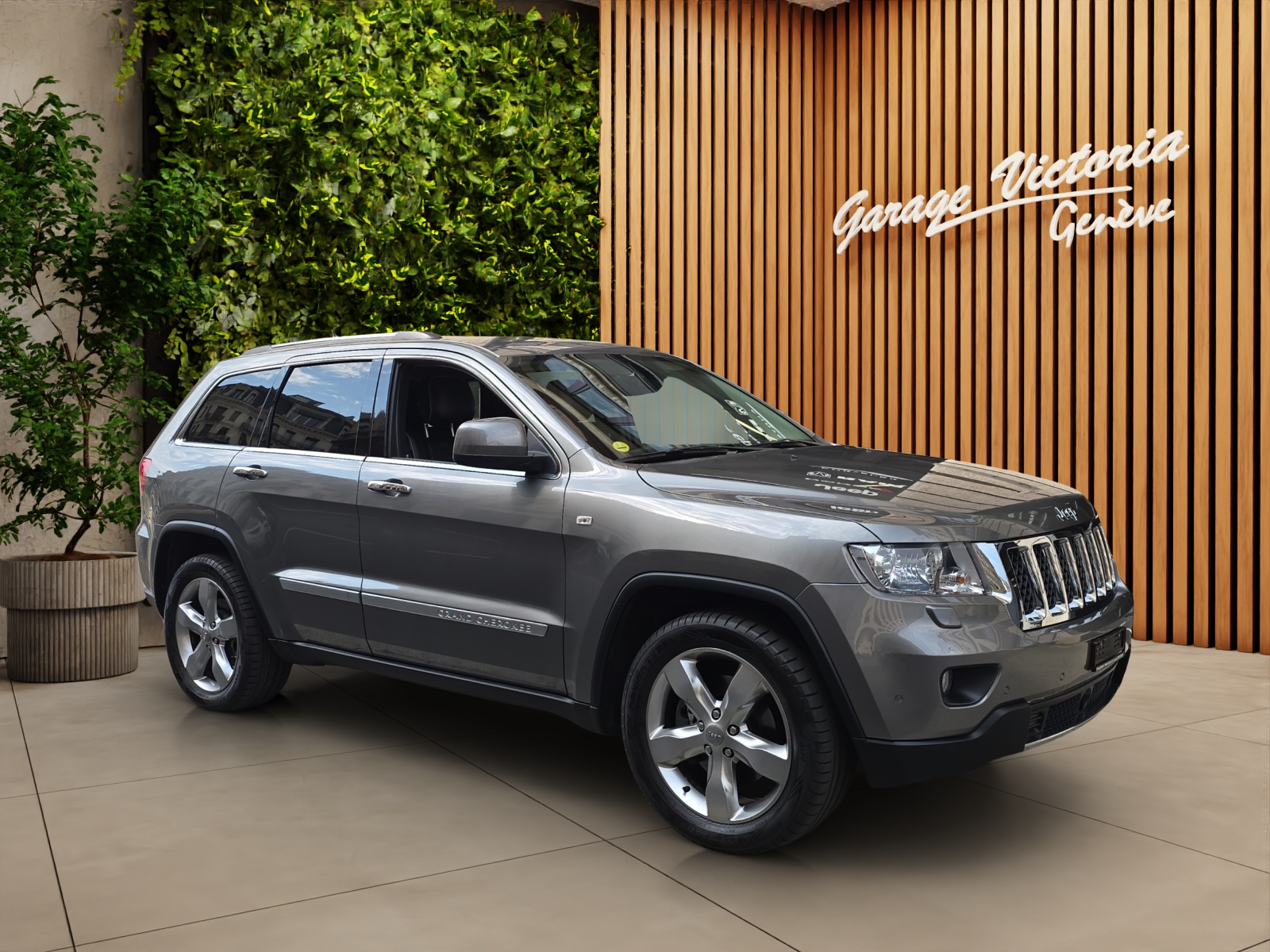 JEEP Grand Cherokee 3.0 CRD Overland Automatic-image-7