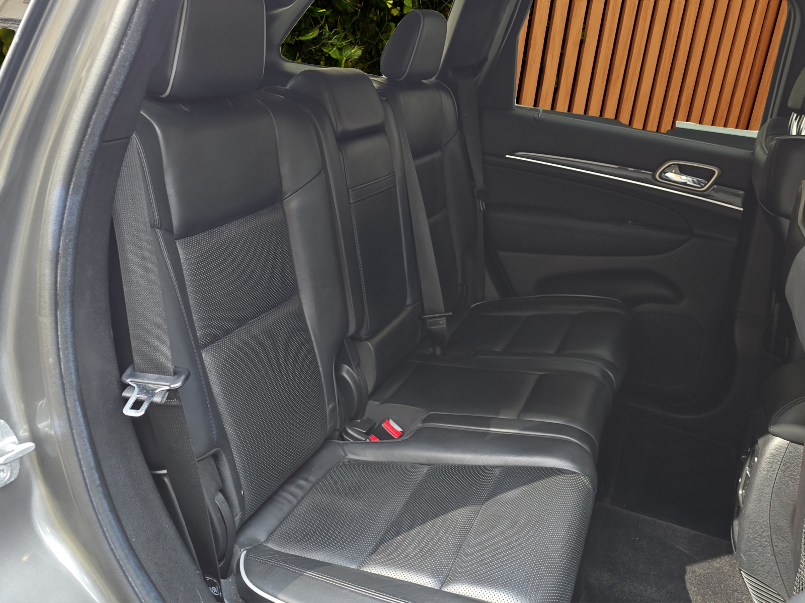 JEEP Grand Cherokee 3.0 CRD Overland Automatic-image-16